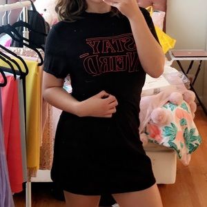 “STAY WEIRD” T-shirt dress